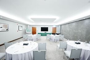Holiday Inn Riyadh the Business District by IHG