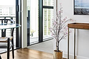 Casino Private Apartments - QStay