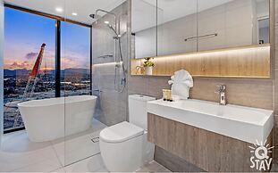 Casino Private Apartments - QStay