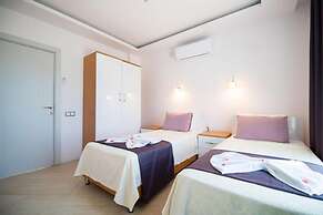 Dreamy Villa With Private Pool and Jacuzzi in Kas