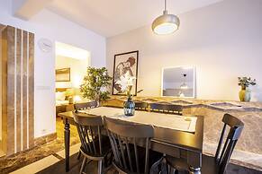 Missafir Studio Flat w Backyard in Nisantasi
