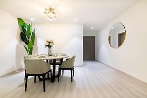 Maison Privee - Millennium Executive Tower
