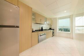 Maison Privee - Millennium Executive Tower