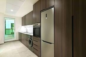 Maison Privee - Millennium Executive Tower