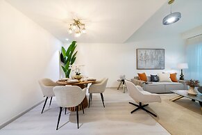 Maison Privee - Millennium Executive Tower