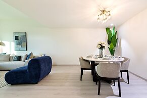 Maison Privee - Millennium Executive Tower