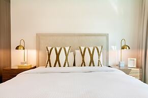 Maison Privee - Millennium Executive Tower