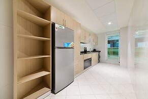 Maison Privee - Millennium Executive Tower