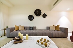 Maison Privee - Millennium Executive Tower