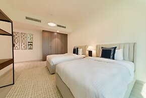 Maison Privee - Millennium Executive Tower