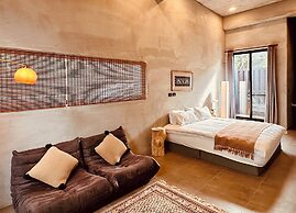 Zephyr Homestay
