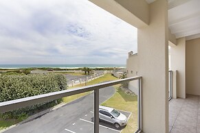 Big Bay Beach Club 22 by HostAgents