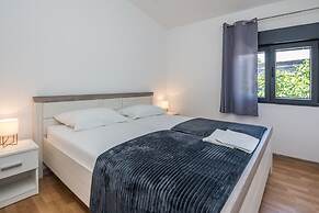 Apartments Bilic