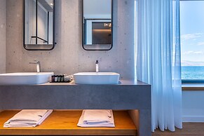 Amario Suites Hotel