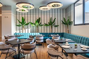 Amario Suites Hotel