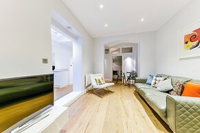 South-Kensington Apartment