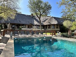 MILIMA Big 5 Safari Lodge
