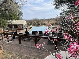 MILIMA Big 5 Safari Lodge