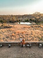 MILIMA Big 5 Safari Lodge
