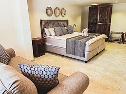 MILIMA Big 5 Safari Lodge