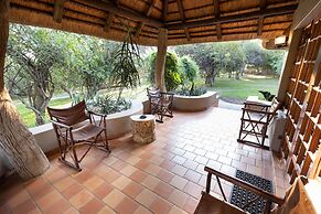 MILIMA Big 5 Safari Lodge