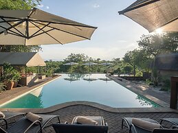 MILIMA Big 5 Safari Lodge