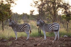 MILIMA Big 5 Safari Lodge