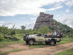 MILIMA Big 5 Safari Lodge