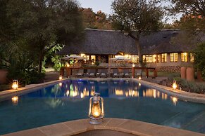 MILIMA Big 5 Safari Lodge