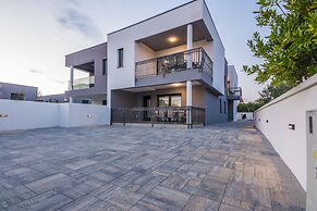 Apartment Spanic 1