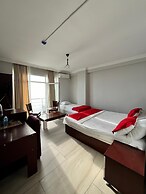 Deniz Otel