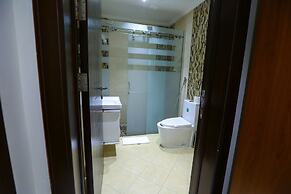 Lotaz Hotel Suites - Al Salamah