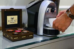 Lotaz Hotel Suites - Al Salamah
