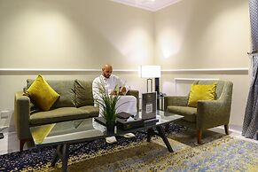 Lotaz Hotel Suites - Al Salamah