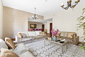 WelHome - Waterfront Family-Size Apt With JBR Beach Access