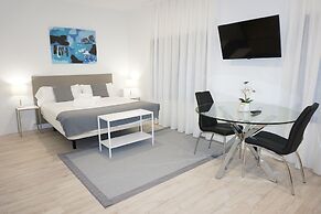 Ines Luna Suites