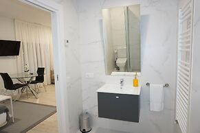 Ines Luna Suites
