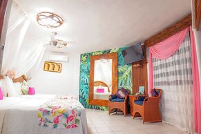 Monyoli Hotel & Boutique