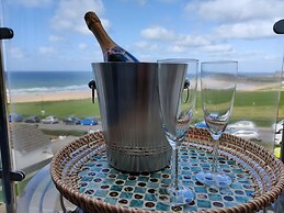 Fistral Retreat