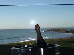 Fistral Retreat