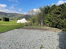 Erw Glas Glamping and Camping
