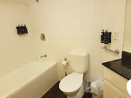 Parramatta Hotel in Mantra Building