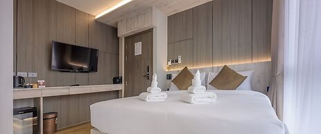 Le Bis Hotel