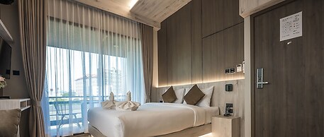 Le Bis Hotel