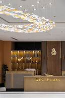 Shamsan Airport Hotel