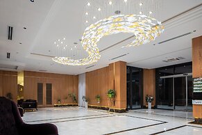 Shamsan Airport Hotel