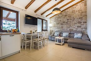 Apartments Malcic