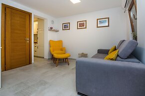 Apartments Malcic