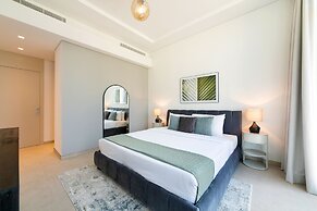 Maison Privee - Tranquil Apt w/ Mesmerizing Views Cls to Marina