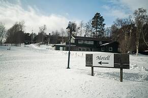 Dombåstun